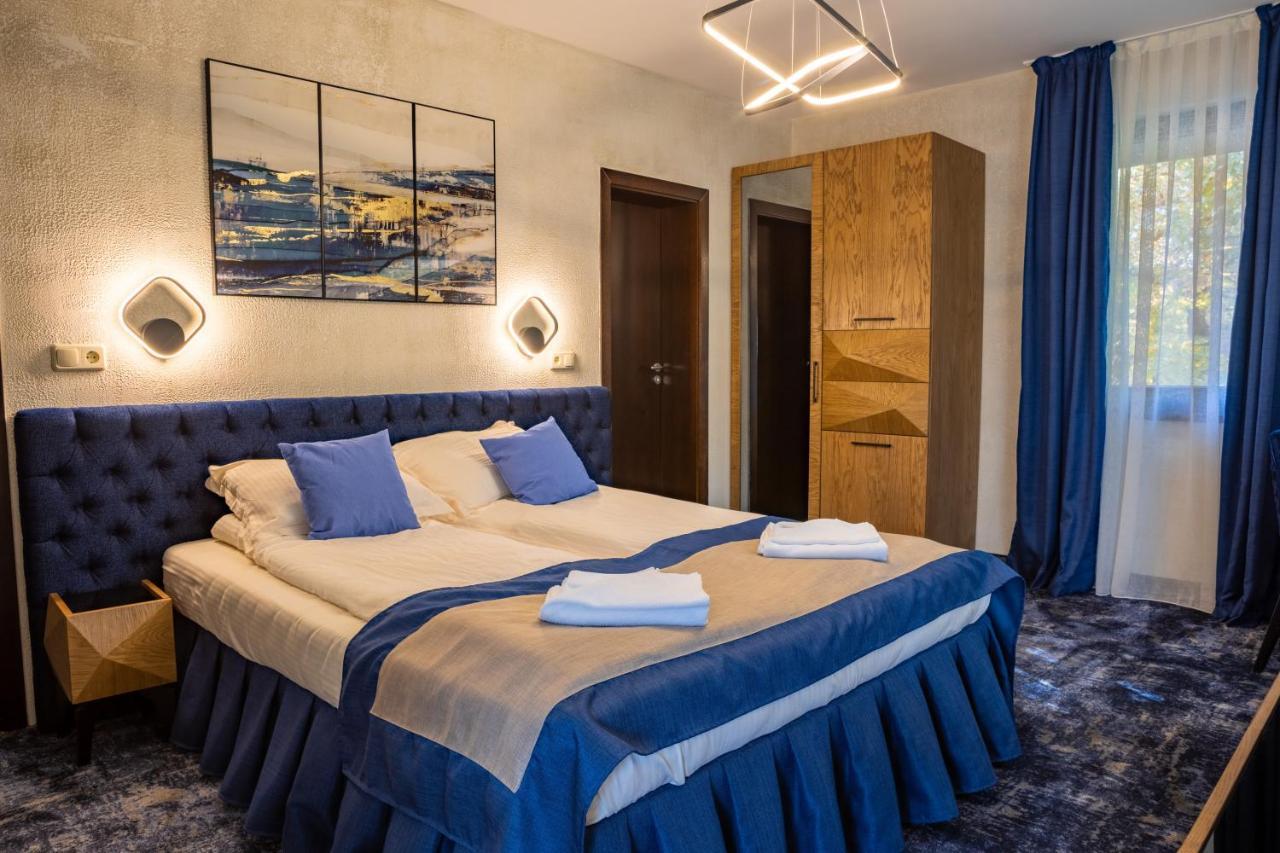 Ostrova Holiday Village Beli Osum Bagian luar foto