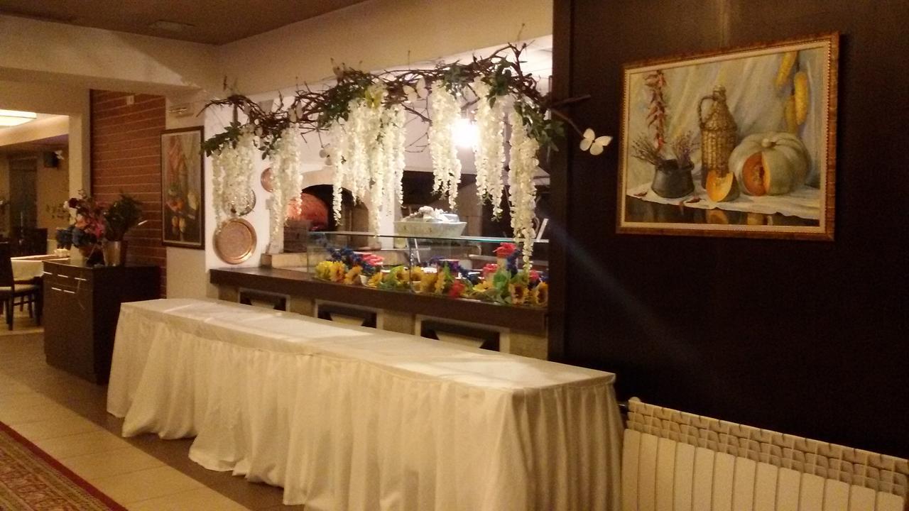 Ostrova Holiday Village Beli Osum Bagian luar foto