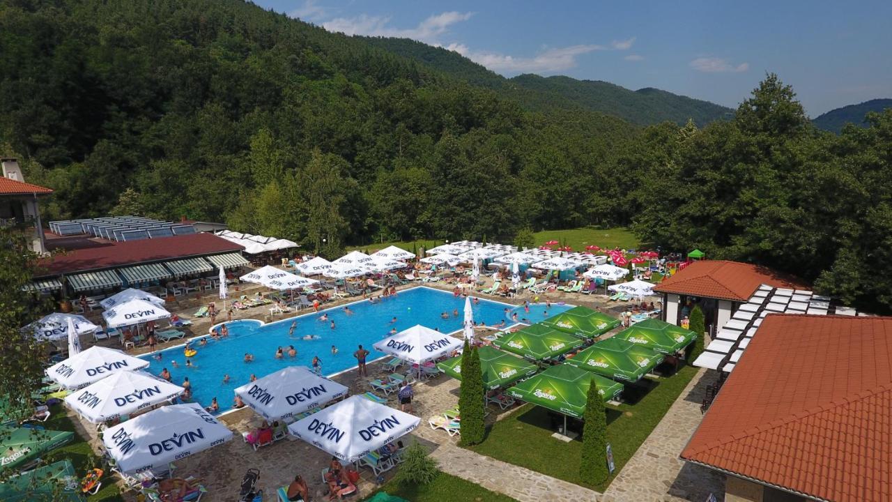 Ostrova Holiday Village Beli Osum Bagian luar foto